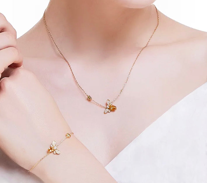 Elegant Citrine Bracelet, gold-plated sterling silver with citrine and cubic zirconia, lightweight hypoallergenic design, luxury jewellery by Moda de la Maria.