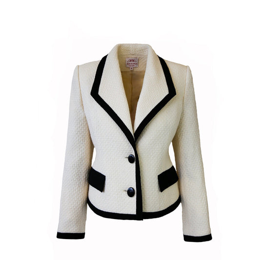 Limited edition cream tweed wool jacket by Moda de la Maria, Tudor-inspired diamond weave, handcrafted to order with silk lining in London.
