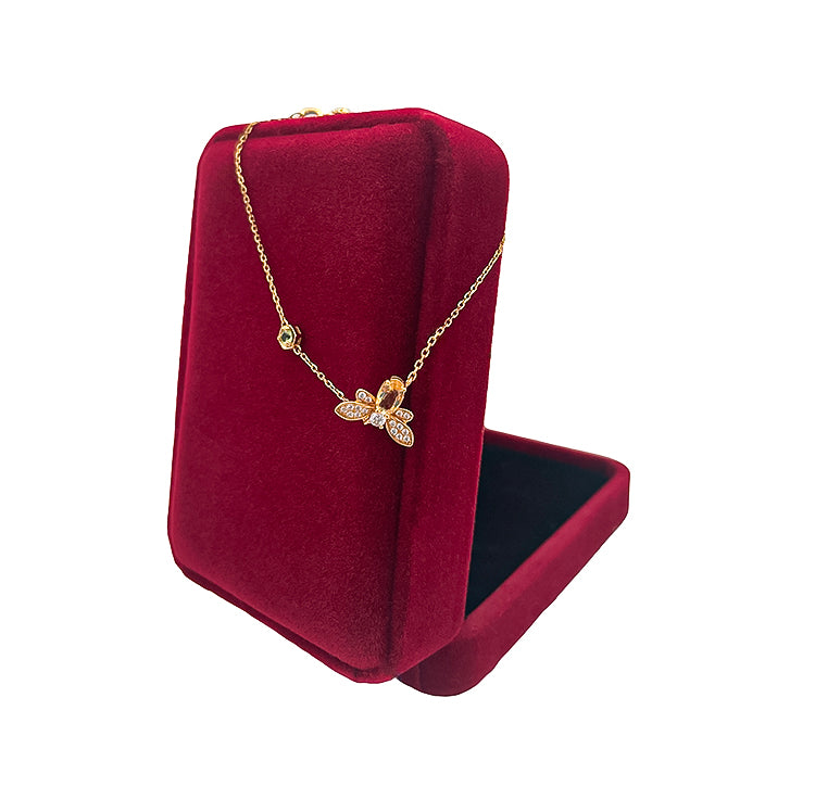 Elegant citrine bracelet with secure clasp, highlighting artisanal detail and polished finish.