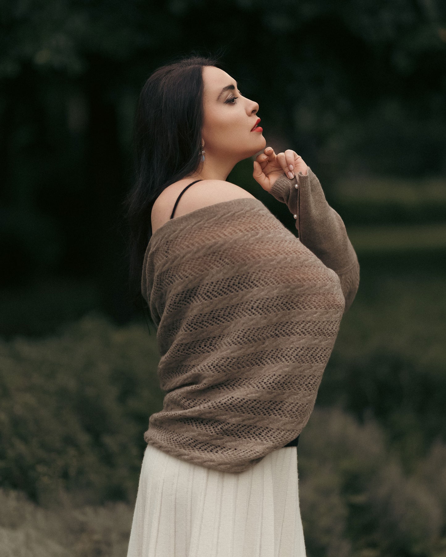 Luxury 100% Cashmere Cable-Knit Scarf Cape