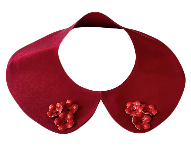 Designer red silk collar, perfect for evening wear or statement day looks, slow fashion accessory handcrafted by Moda de la Maria.