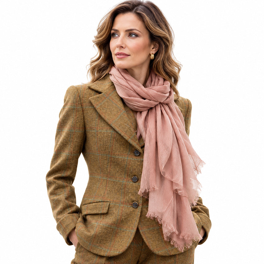 Moda de la Maria dusty rose pure cashmere shawl styled with a handcrafted British tweed jacket