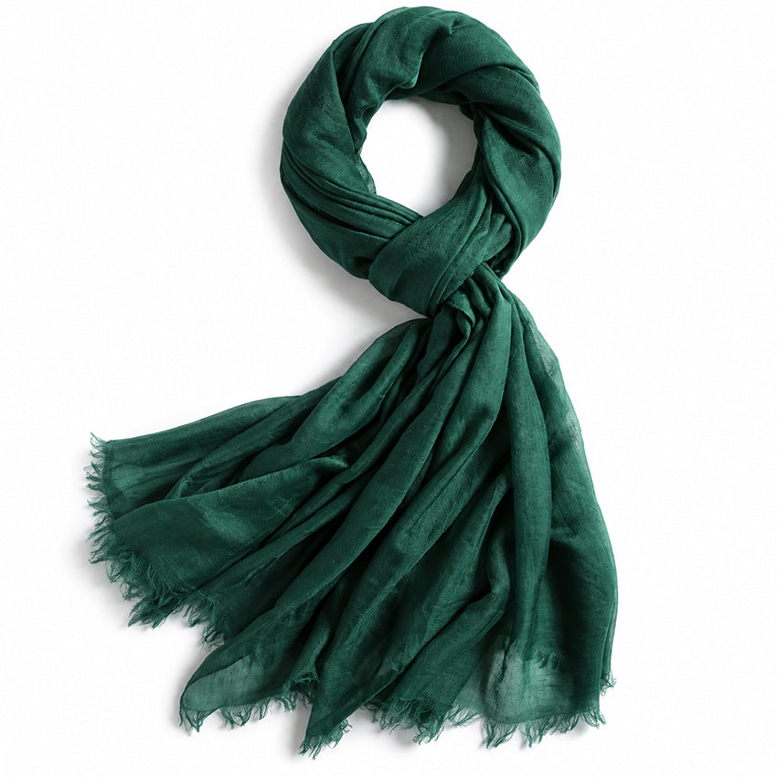 Moda de la Maria lightweight 100% pure cashmere shawl in forest green with delicate fringed edges