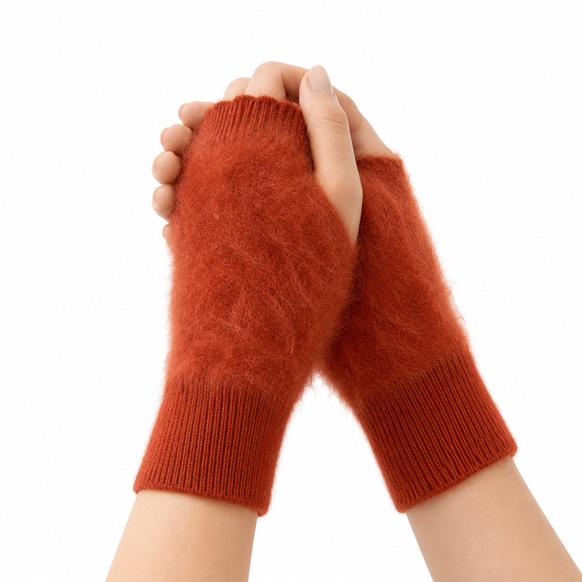 Luxury 100% pure cashmere brushed fingerless gloves in rich rust red by Moda de la Maria, featuring an ultra-soft brushed cashmere texture and elegant ribbed cuffs.